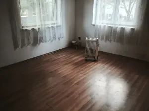 Pronájem rodinného domu, Strančice, Na Vráž, 66 m2