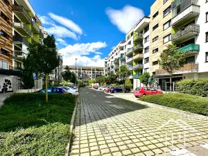 Prodej bytu 1+kk, Praha - Střížkov, Makedonská, 32 m2