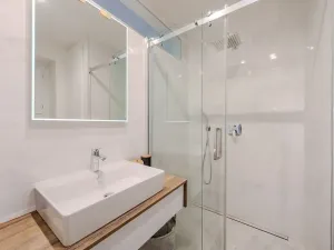 Pronájem bytu 2+kk, Praha - Bubeneč, U Sparty, 44 m2