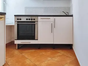 Pronájem bytu 1+kk, Praha - Košíře, Plzeňská, 34 m2