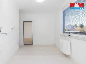 Prodej bytu 3+1, Dvůr Králové nad Labem, Pod Slévárnou, 73 m2