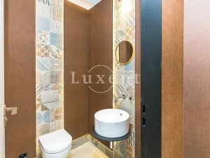 Pronájem kanceláře, Praha - Nusle, Lomnického, 208 m2