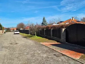 Prodej pozemku pro bydlení, Květnice, Mařinková, 703 m2