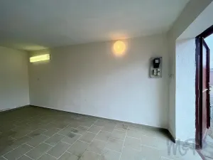 Pronájem garáže, Jihlava, 16 m2