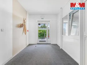 Prodej činžovního domu, Milovice, Topolová, 3337 m2