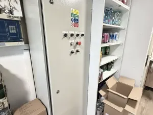 Prodej komerční nemovitosti, Kly, 781 m2