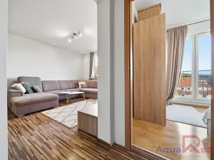 Prodej bytu 3+kk, Ostrov, Vančurova, 70 m2