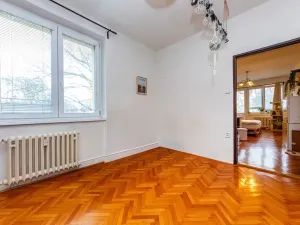 Prodej bytu 2+1, Praha - Hloubětín, Zelenečská, 52 m2