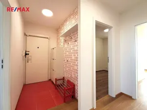 Pronájem bytu 4+kk, Praha - Písnice, Na okruhu, 79 m2