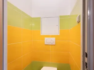 Pronájem bytu 3+1, Praha - Troja, Svídnická, 73 m2