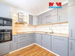 Prodej bytu 2+1, Děčín, Pohraniční, 62 m2