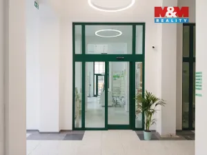 Pronájem obchodního prostoru, Opava, Masarykova třída, 25 m2