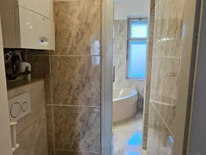 Pronájem bytu 3+kk, Praha, Kladenská, 82 m2