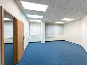 Pronájem kanceláře, Praha - Vysočany, Freyova, 89 m2