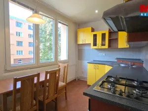 Pronájem bytu 3+1, Rakovník - Rakovník II, Průběžná, 80 m2