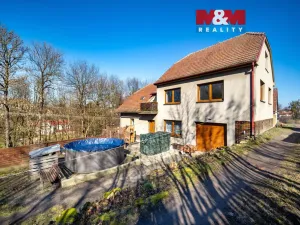 Prodej rodinného domu, Osík, 227 m2