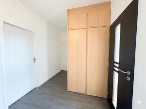 Prodej bytu 3+1, Olomouc - Povel, Nešporova, 72 m2