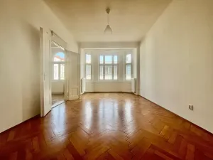 Pronájem bytu 4+1, Praha - Smíchov, 130 m2
