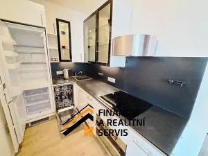 Pronájem bytu 3+kk, Praha - Vysočany, Freyova, 66 m2