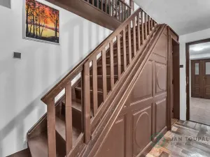 Prodej rodinného domu, Janov, 300 m2
