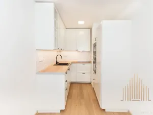 Pronájem bytu 1+1, Praha - Bohnice, Eledrova, 38 m2