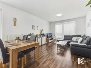 Prodej bytu 2+kk, Pardubice, Na Spravedlnosti, 53 m2