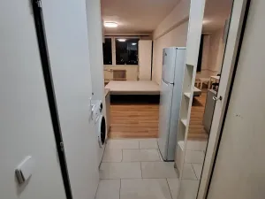 Pronájem bytu 1+kk, Praha - Radotín, Vrážská, 25 m2
