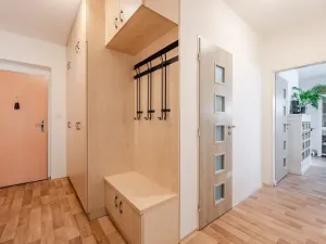 Prodej bytu 2+kk, Praha - Zbraslav, Pelzova, 60 m2