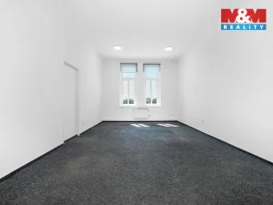 Pronájem kanceláře, Plzeň - Severní Předměstí, Karlovarská, 100 m2