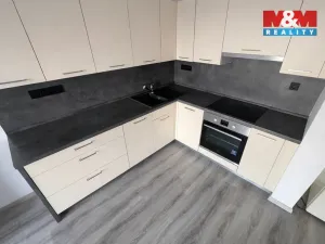 Pronájem bytu 2+kk, Praha - Hloubětín, Lehovecká, 57 m2