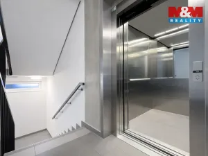 Pronájem bytu 2+kk, Praha - Hloubětín, Lehovecká, 57 m2