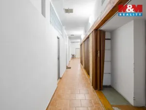 Pronájem kanceláře, Ústí nad Labem - Klíše, V Zahrádkách, 63 m2