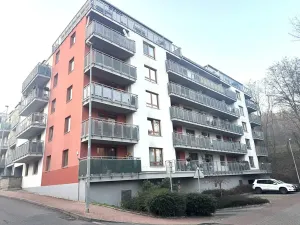 Pronájem bytu 1+kk, Praha - Libeň, V zahradách, 47 m2
