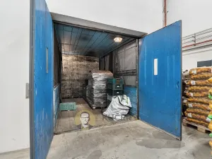 Prodej výrobních prostor, Kostelec nad Labem, Neratovická, 3457 m2