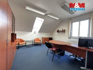 Prodej kanceláře, Karviná - Fryštát, Ostravská, 211 m2