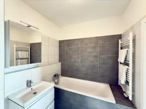 Pronájem bytu 2+kk, Praha - Ďáblice, Oldřichovská, 39 m2