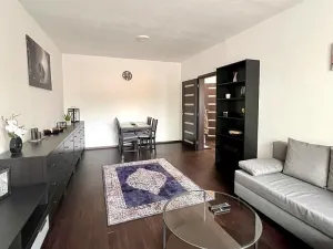 Pronájem bytu 2+kk, Karlovy Vary, Charkovská, 48 m2
