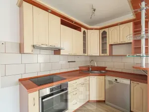 Pronájem bytu 2+kk, Liberec, 71 m2