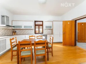 Prodej rodinného domu, Březno, 380 m2