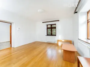 Prodej rodinného domu, Březno, 380 m2