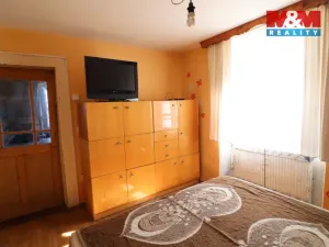 Prodej rodinného domu, Žalany - Černčice, 240 m2