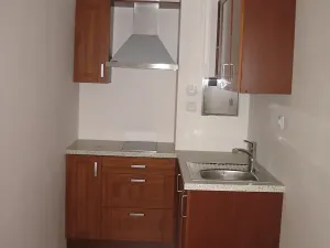 Pronájem bytu 1+kk, Praha - Holešovice, Poupětova, 35 m2