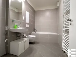 Pronájem bytu 1+kk, Kralupy nad Vltavou, Nádražní, 38 m2