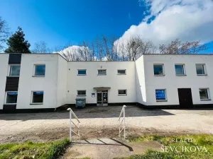 Pronájem kanceláře, Hradec Králové, Přemyslova, 33 m2