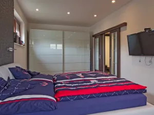 Pronájem domu, Praha - Modřany, Herrmannova, 230 m2