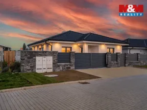 Prodej rodinného domu, Jenštejn, Za zahradami, 153 m2