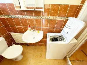 Pronájem bytu 1+1, Praha - Libeň, Za vodárnou, 30 m2