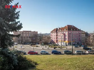 Prodej bytu 2+kk, Praha - Vršovice, Vršovické náměstí, 38 m2