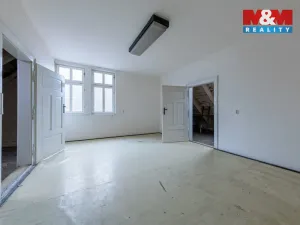 Prodej komerční nemovitosti, Kraslice, B. Smetany, 710 m2