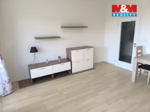 Pronájem bytu 1+kk, Praha - Horní Měcholupy, Mantovská, 31 m2